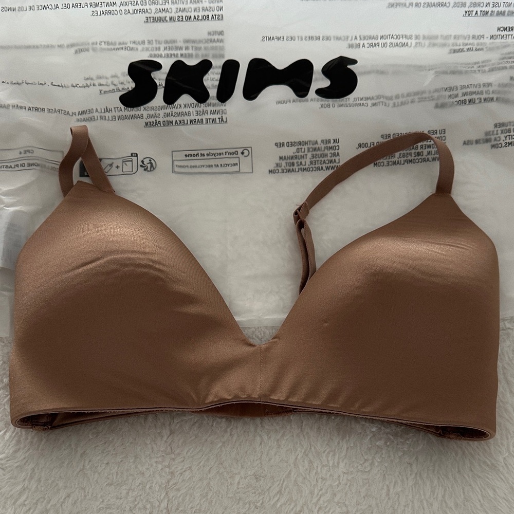 SKIMS wireless bra